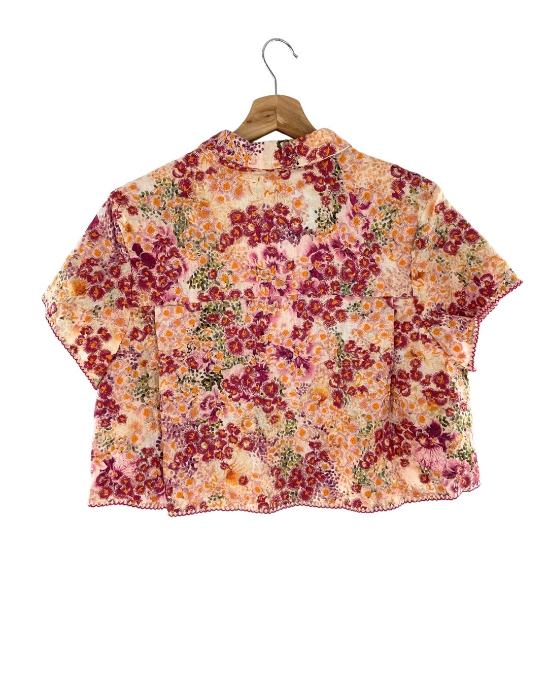 Set de camisa crop y falda