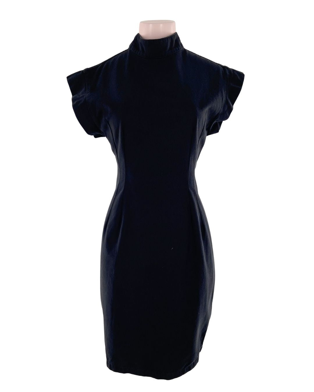 Vestido midi cut out
