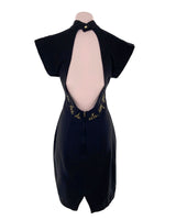 Vestido midi cut out
