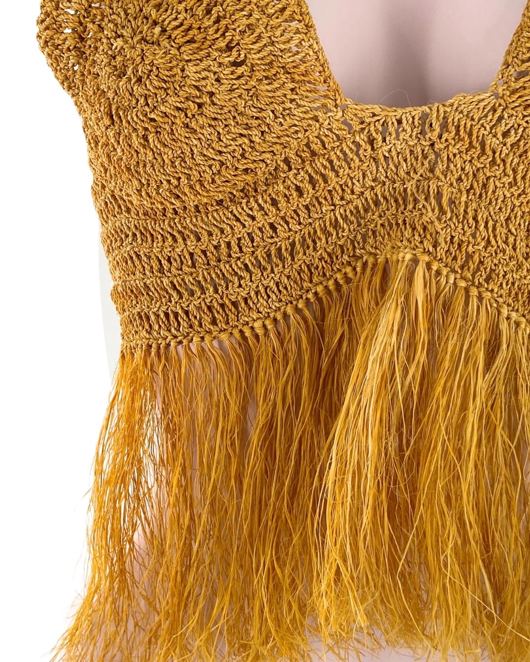 Top tejido con flecos lace up