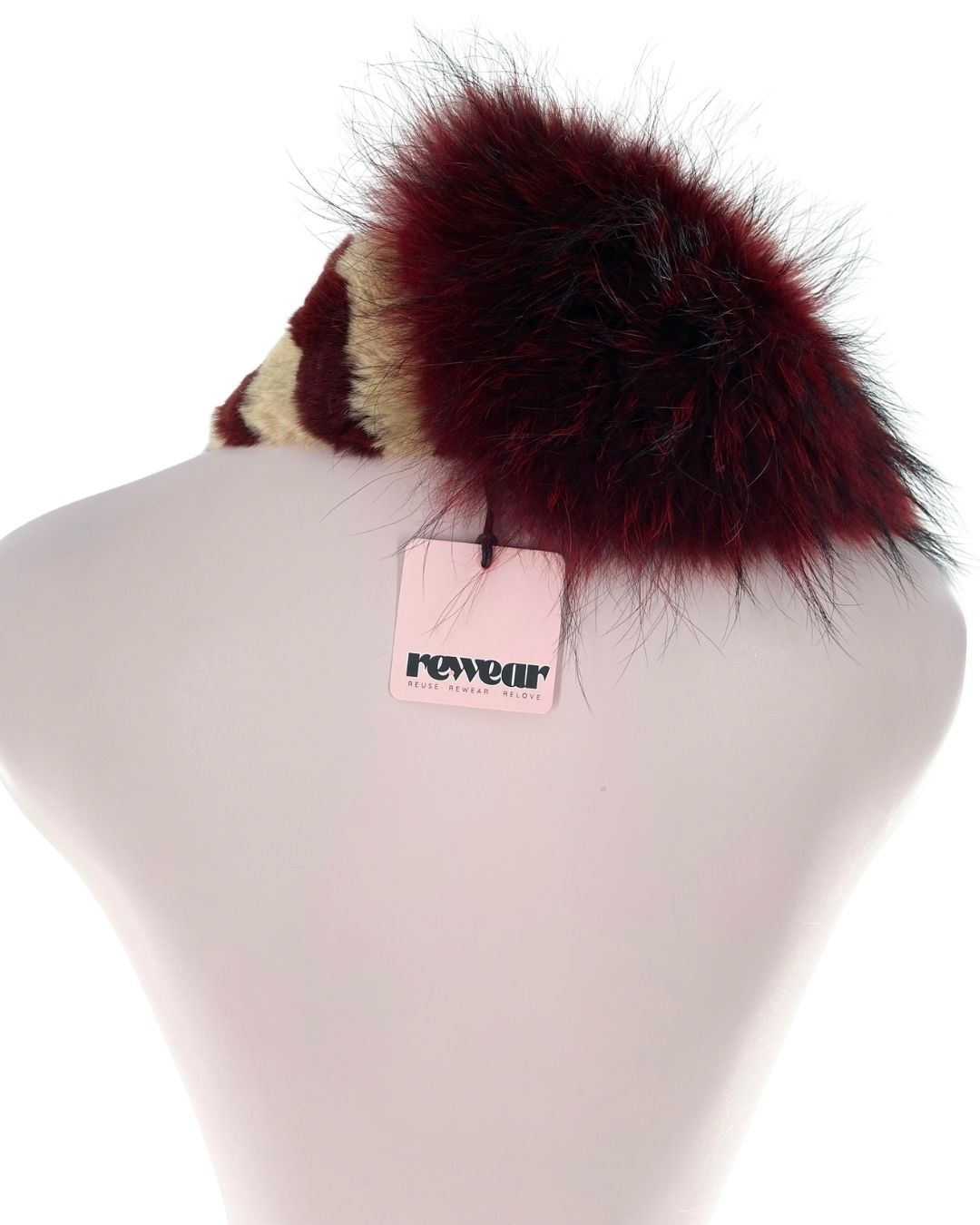 Cuello afelpado diseño zebra