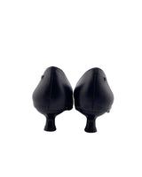 Stilettos con hebilla cuadrada
