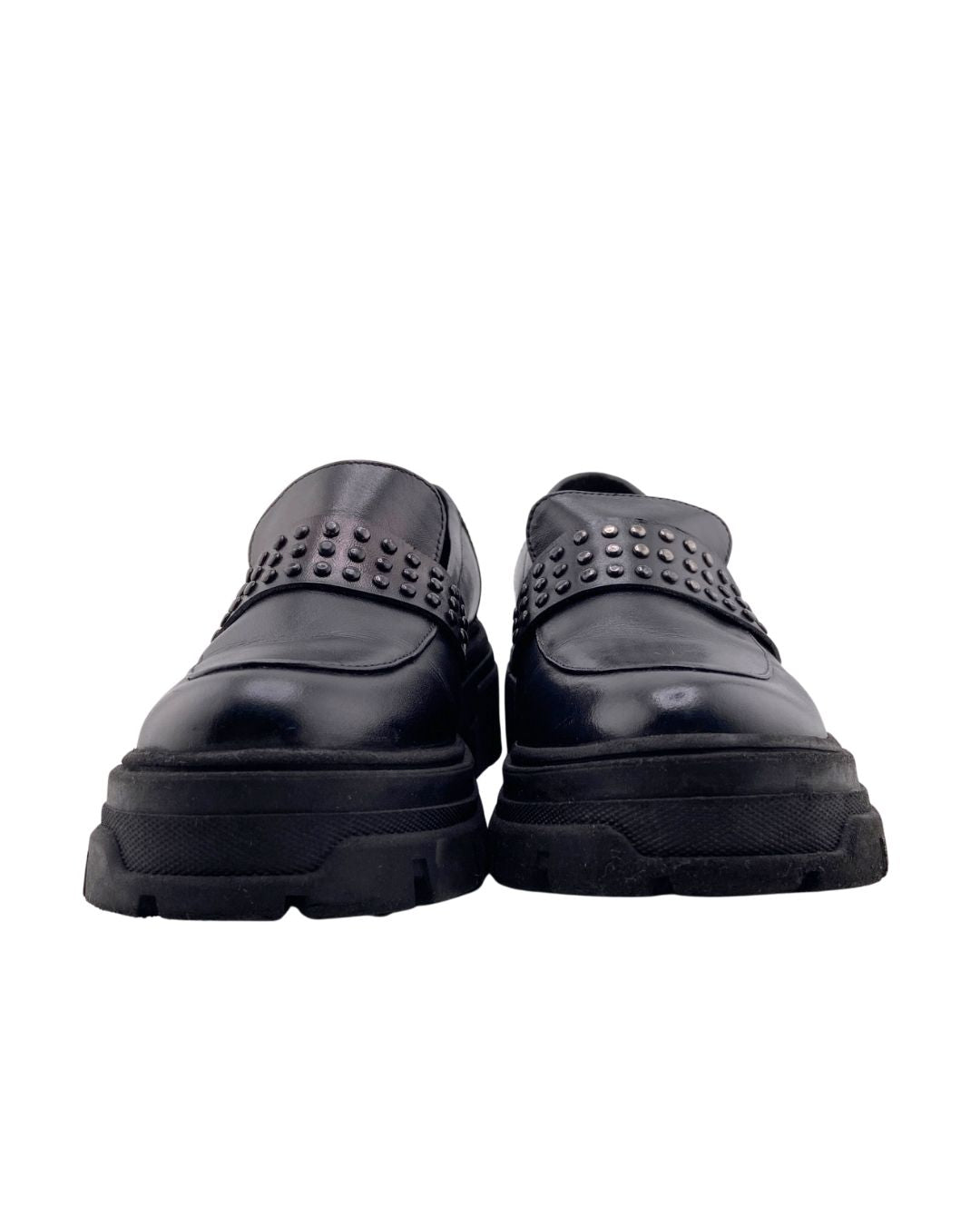 Loafers en cuero con taches