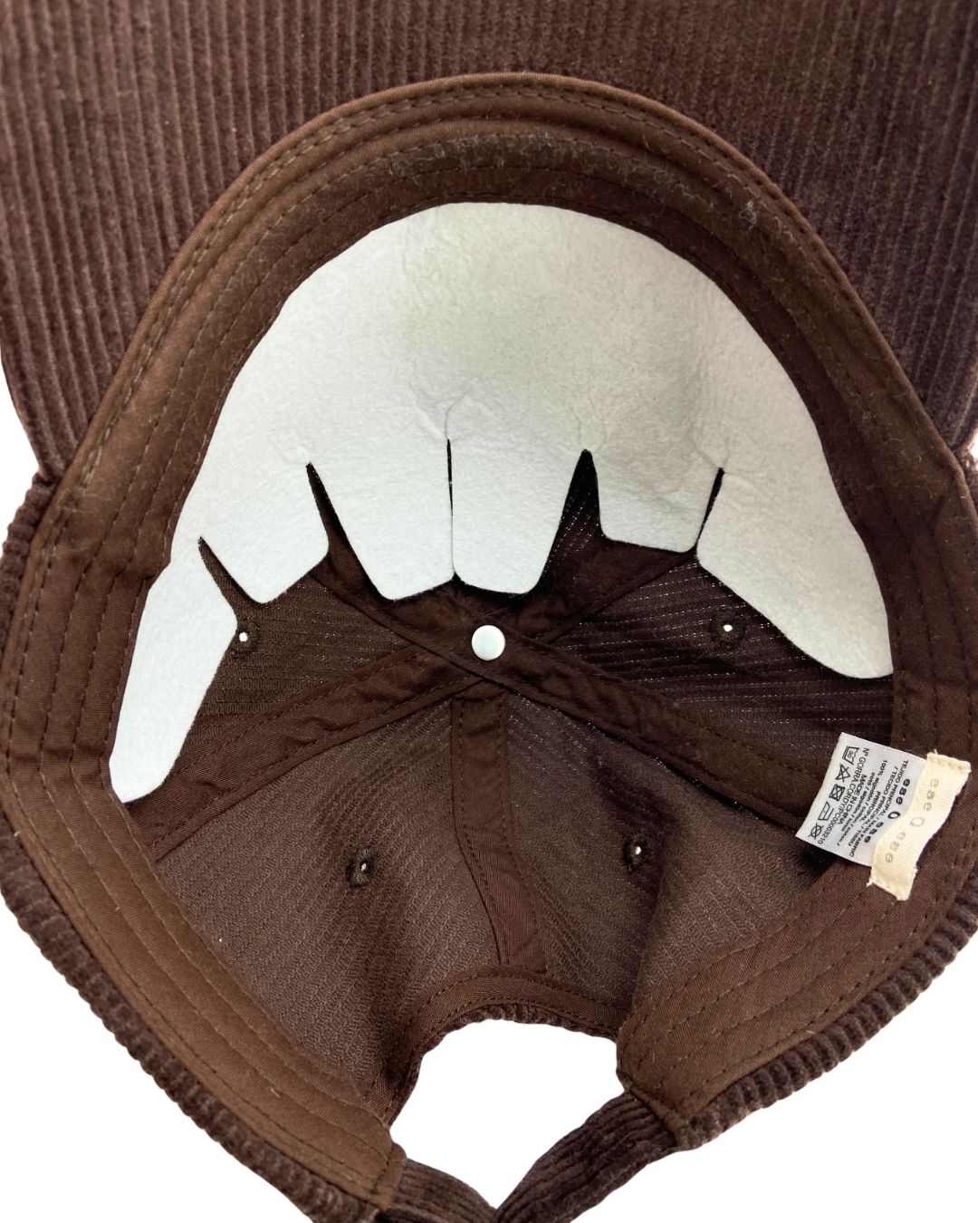 Gorra en pana basica