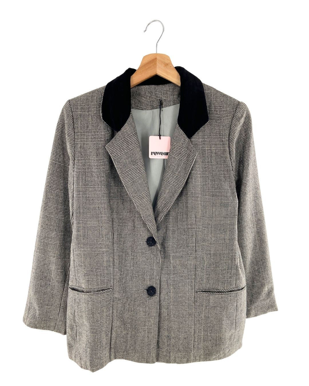 Blazer abotonado diseño