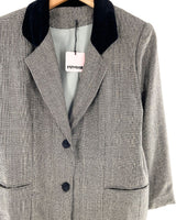 Blazer abotonado diseño