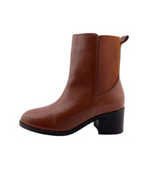 Botas caña media en cuero