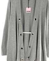 Cardigan en punta con aros
