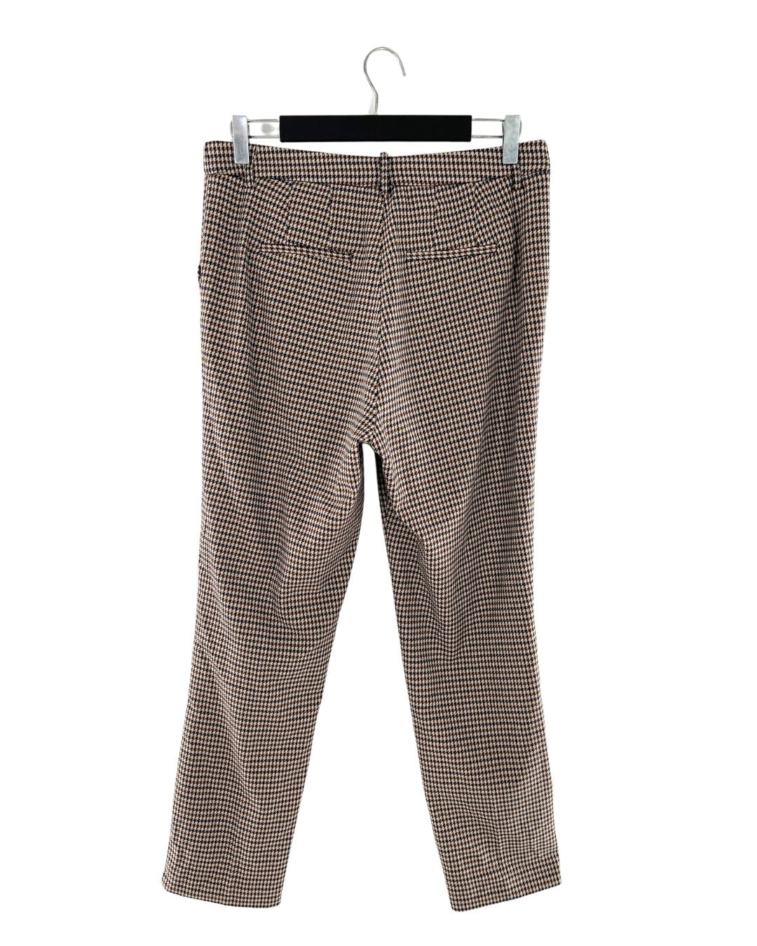 Pantalon rigido diseño