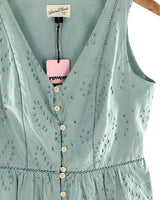 Blusa sleeveless en ojalillo