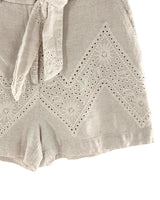 Short mini con cinturon