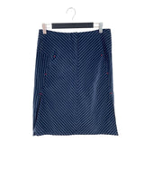 Falda midi a rayas