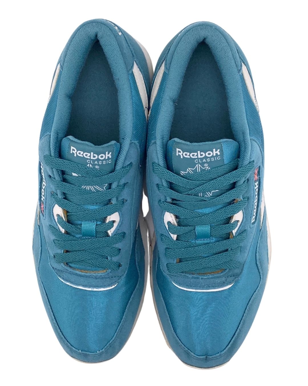 Tenis deportivos Classic Nylon