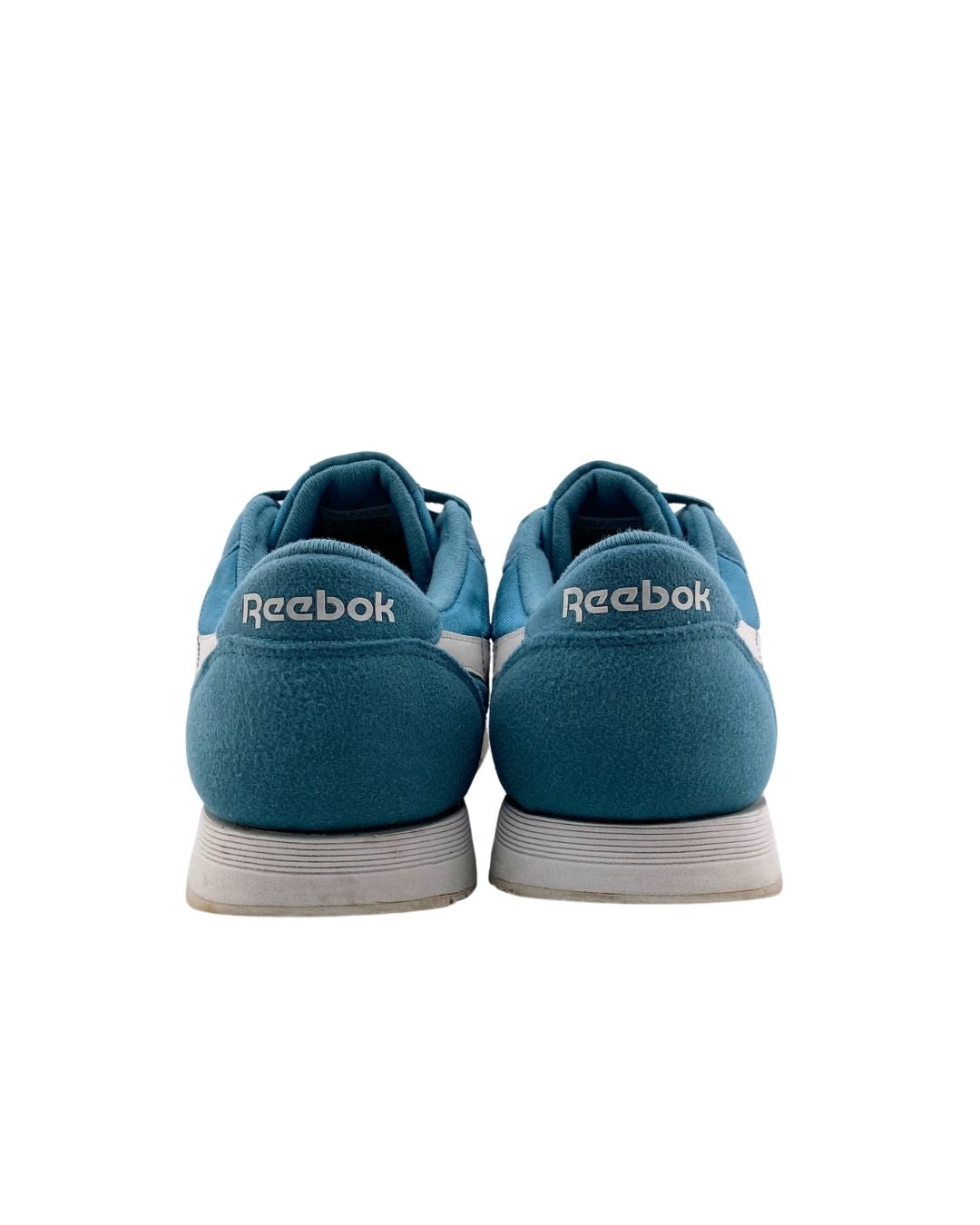 Tenis deportivos Classic Nylon