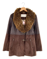 Chaqueta afelpada en cuello